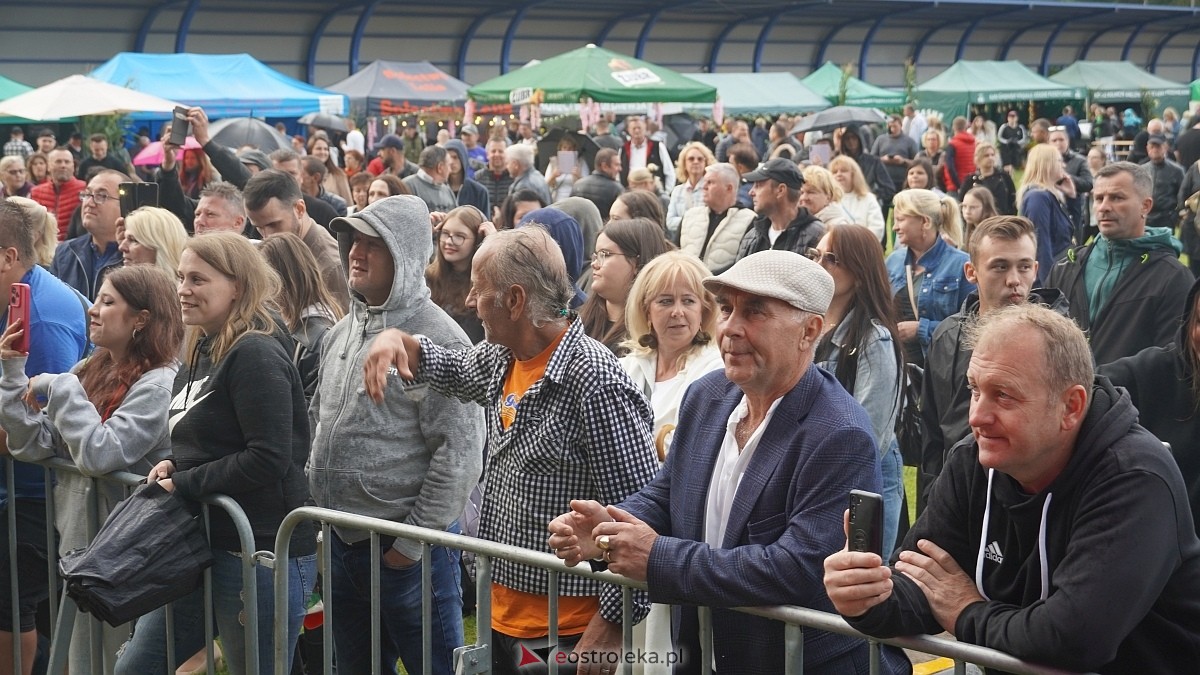Dożynki w Lelisie: Mr Dex i Red Heels [24.08.2025] - zdjęcie #105 - eOstroleka.pl