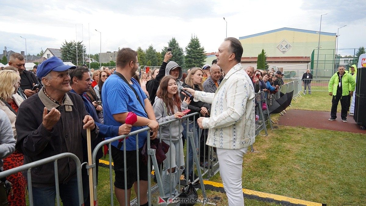 Dożynki w Lelisie: Mr Dex i Red Heels [24.08.2025] - zdjęcie #72 - eOstroleka.pl