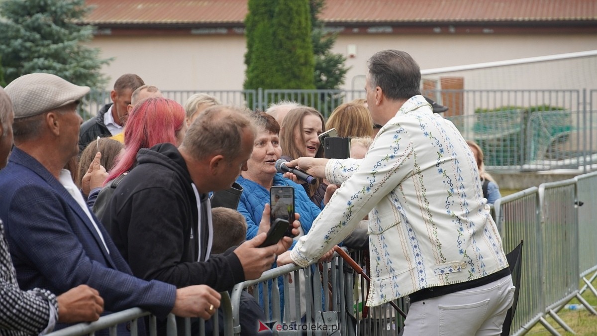 Dożynki w Lelisie: Mr Dex i Red Heels [24.08.2025] - zdjęcie #67 - eOstroleka.pl