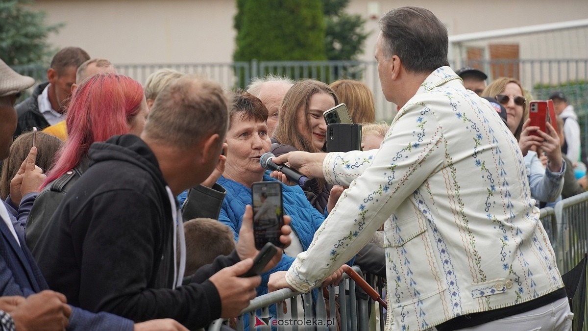 Dożynki w Lelisie: Mr Dex i Red Heels [24.08.2025] - zdjęcie #66 - eOstroleka.pl