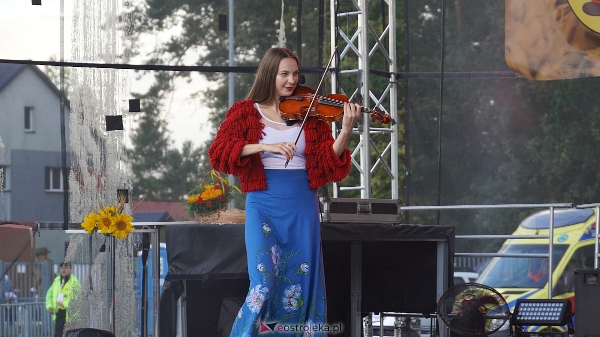 Dożynki w Lelisie: Mr Dex i Red Heels [24.08.2025] - zdjęcie #16 - eOstroleka.pl