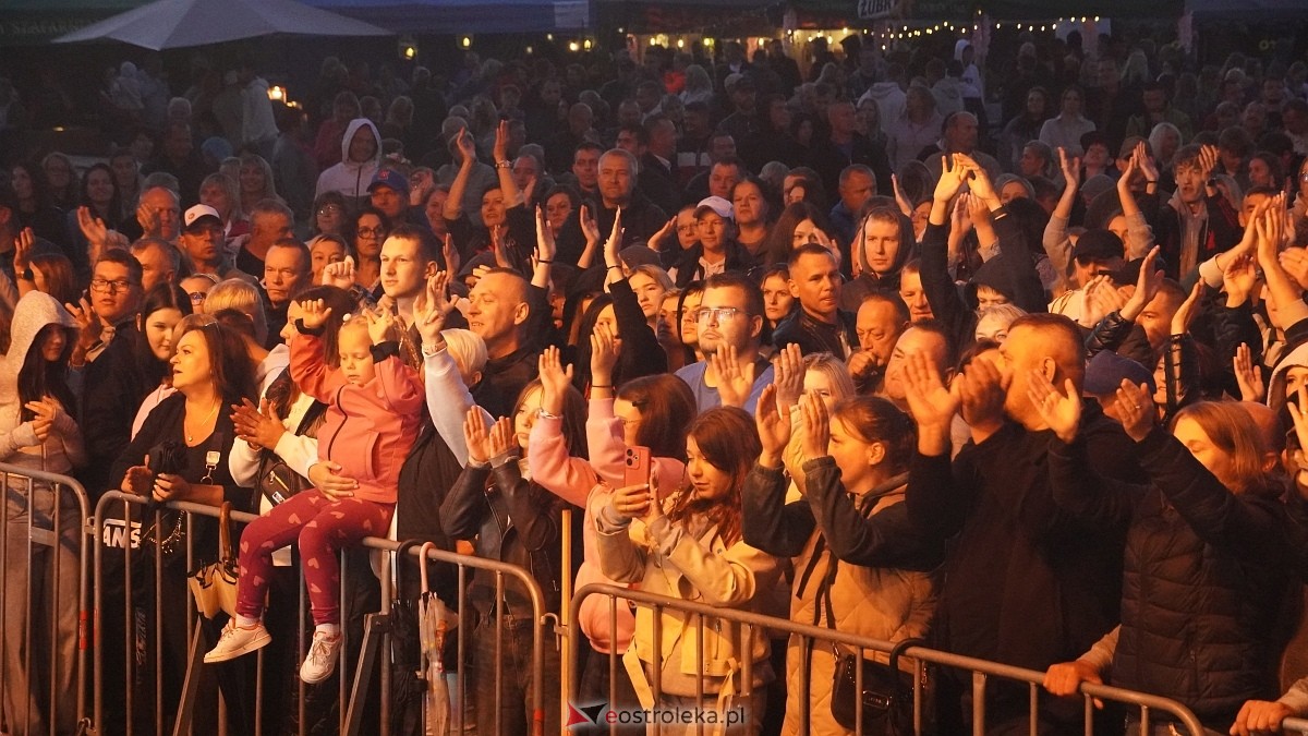 Dożynki w Lelisie: Luka Rosi [24.08.2025] - zdjęcie #21 - eOstroleka.pl