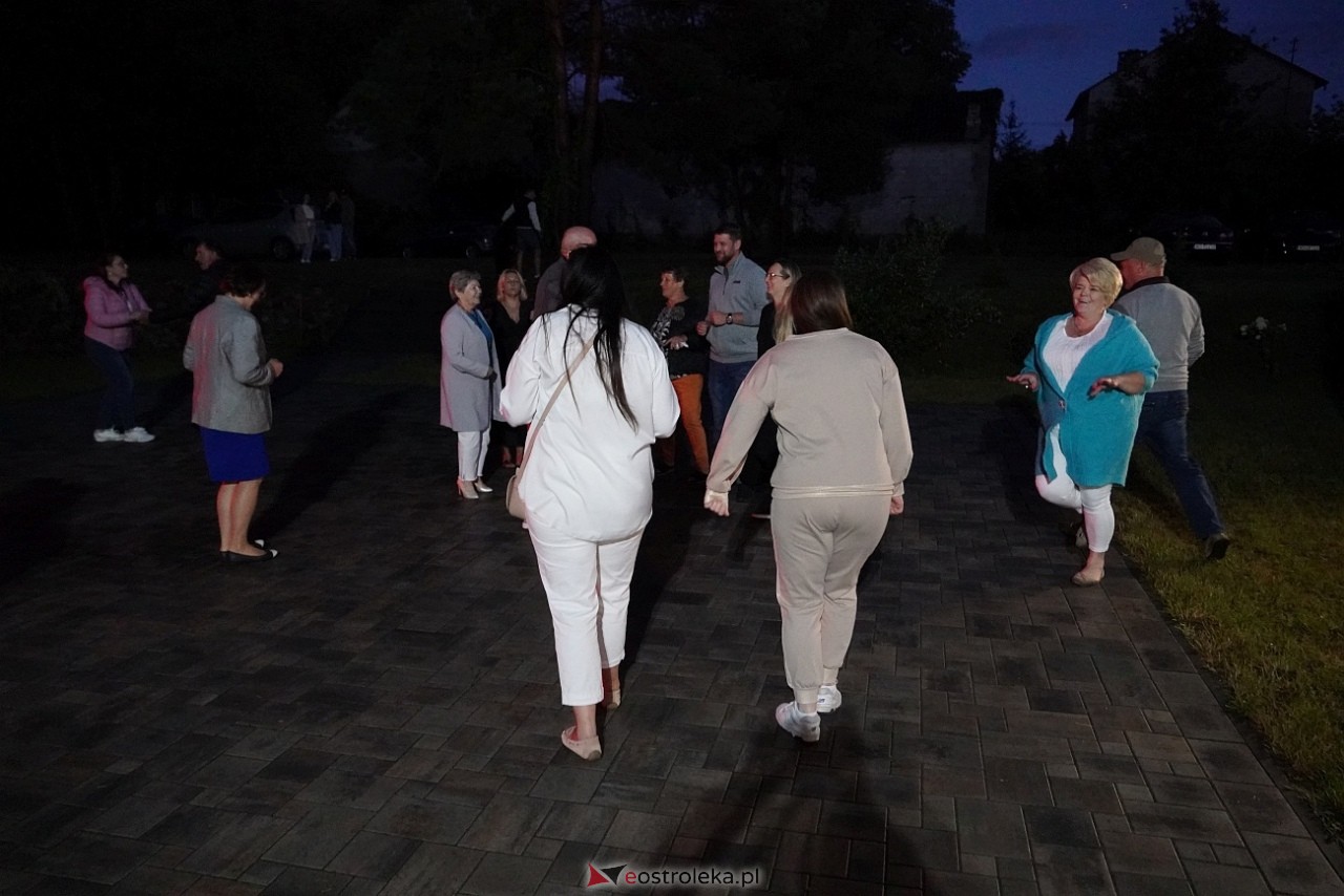 Potańcówka odpustowa Koła Gospodyń Wiejskich w Kurpiach Dworskich i Szlacheckich [24.08.2025] - zdjęcie #37 - eOstroleka.pl