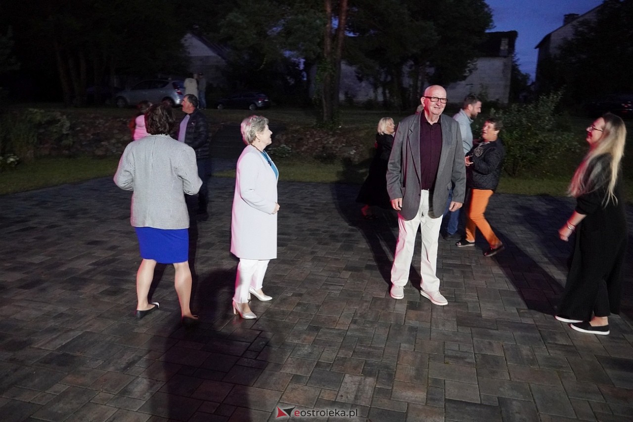 Potańcówka odpustowa Koła Gospodyń Wiejskich w Kurpiach Dworskich i Szlacheckich [24.08.2025] - zdjęcie #34 - eOstroleka.pl