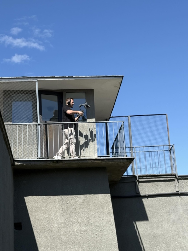 Muzeum Żołnierzy Wyklętych w Ostrołęce miejscem planu filmowego [25.08.2025] - zdjęcie #10 - eOstroleka.pl