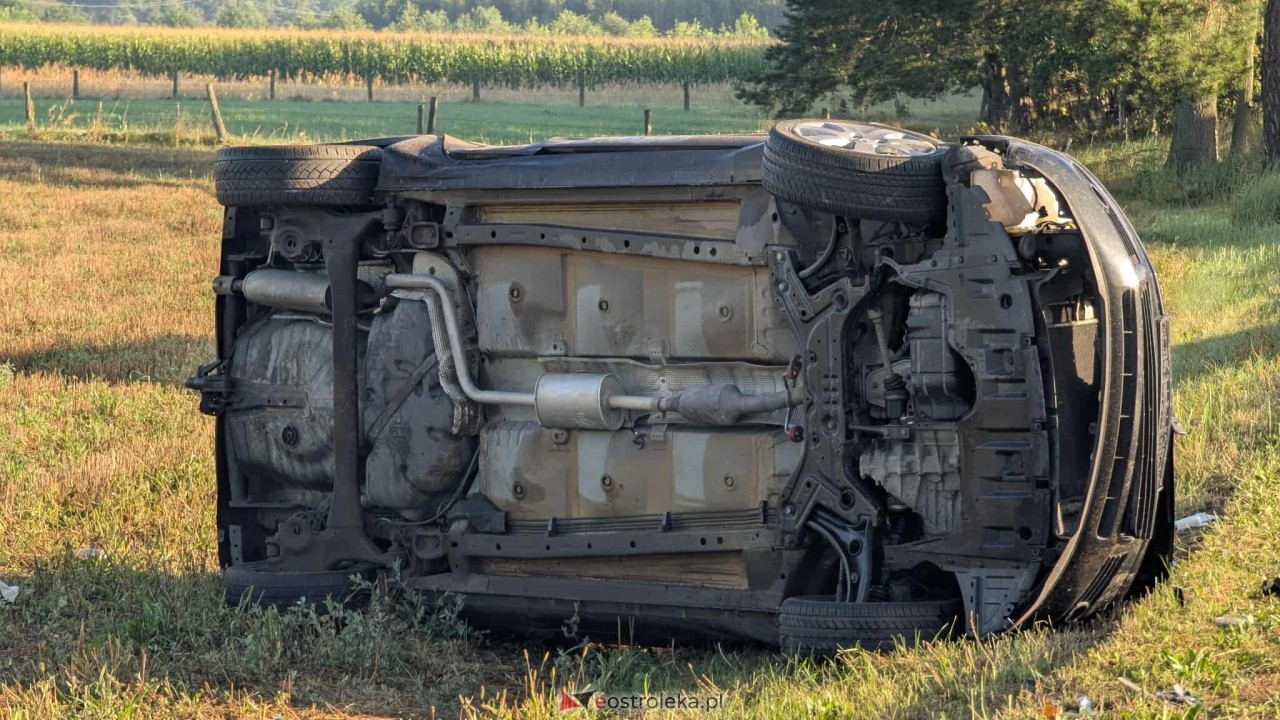 Wypadek w Łęgu Przedmiejskim [26.08.2025] - zdjęcie #16 - eOstroleka.pl