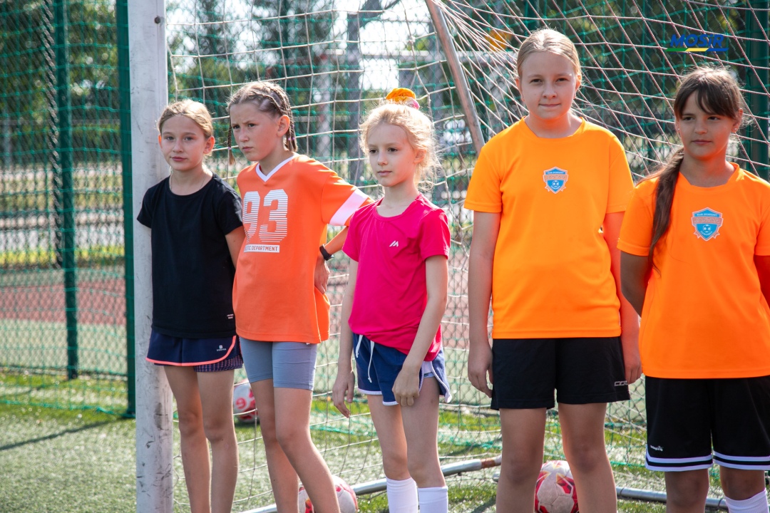 Wakacyjne treningi piłki ręcznej dziewcząt - fot. MOSIR Ostrołęka - zdjęcie #22 - eOstroleka.pl