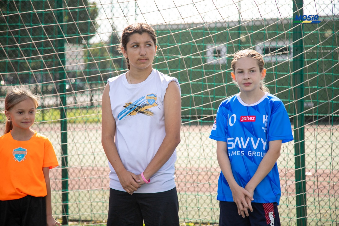 Wakacyjne treningi piłki ręcznej dziewcząt - fot. MOSIR Ostrołęka - zdjęcie #19 - eOstroleka.pl