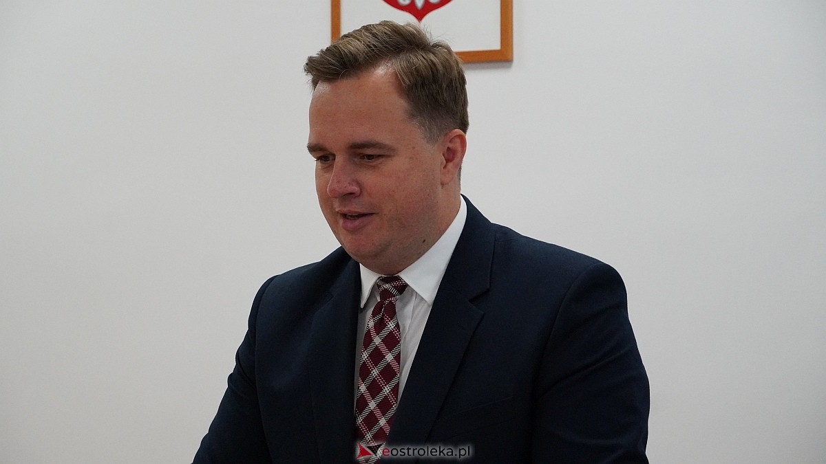 Uroczyste wręczenia aktów mianowania nowym nauczycielom w Ostrołęce [28.08.2025] - zdjęcie #43 - eOstroleka.pl