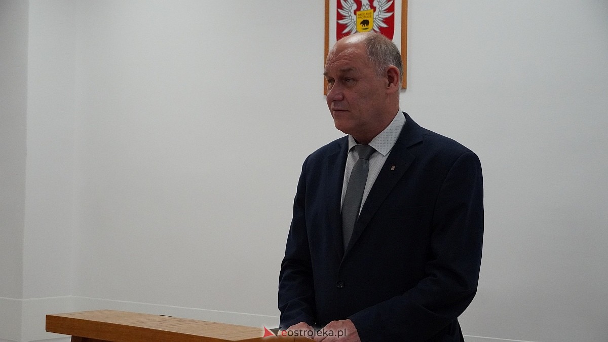 Uroczyste wręczenia aktów mianowania nowym nauczycielom w Ostrołęce [28.08.2025] - zdjęcie #30 - eOstroleka.pl