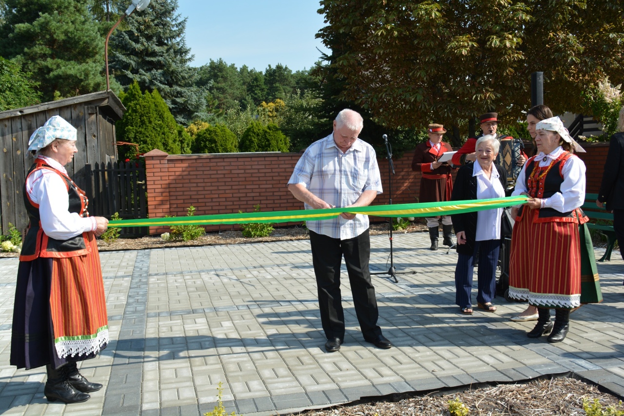 Odsłonięcie skweru im. Mirosława Boronia w Kadzidle [28.08.2025] - zdjęcie #30 - eOstroleka.pl