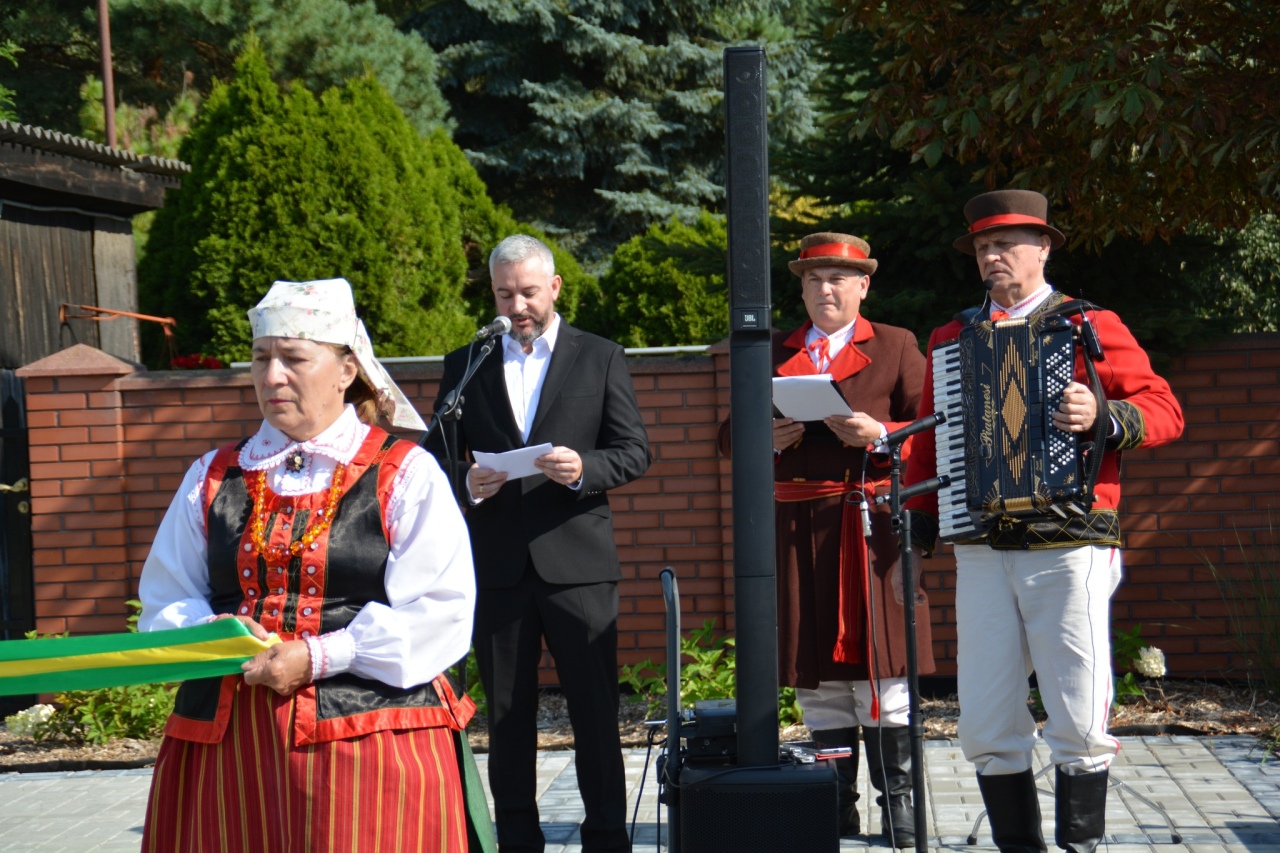 Odsłonięcie skweru im. Mirosława Boronia w Kadzidle [28.08.2025] - zdjęcie #23 - eOstroleka.pl