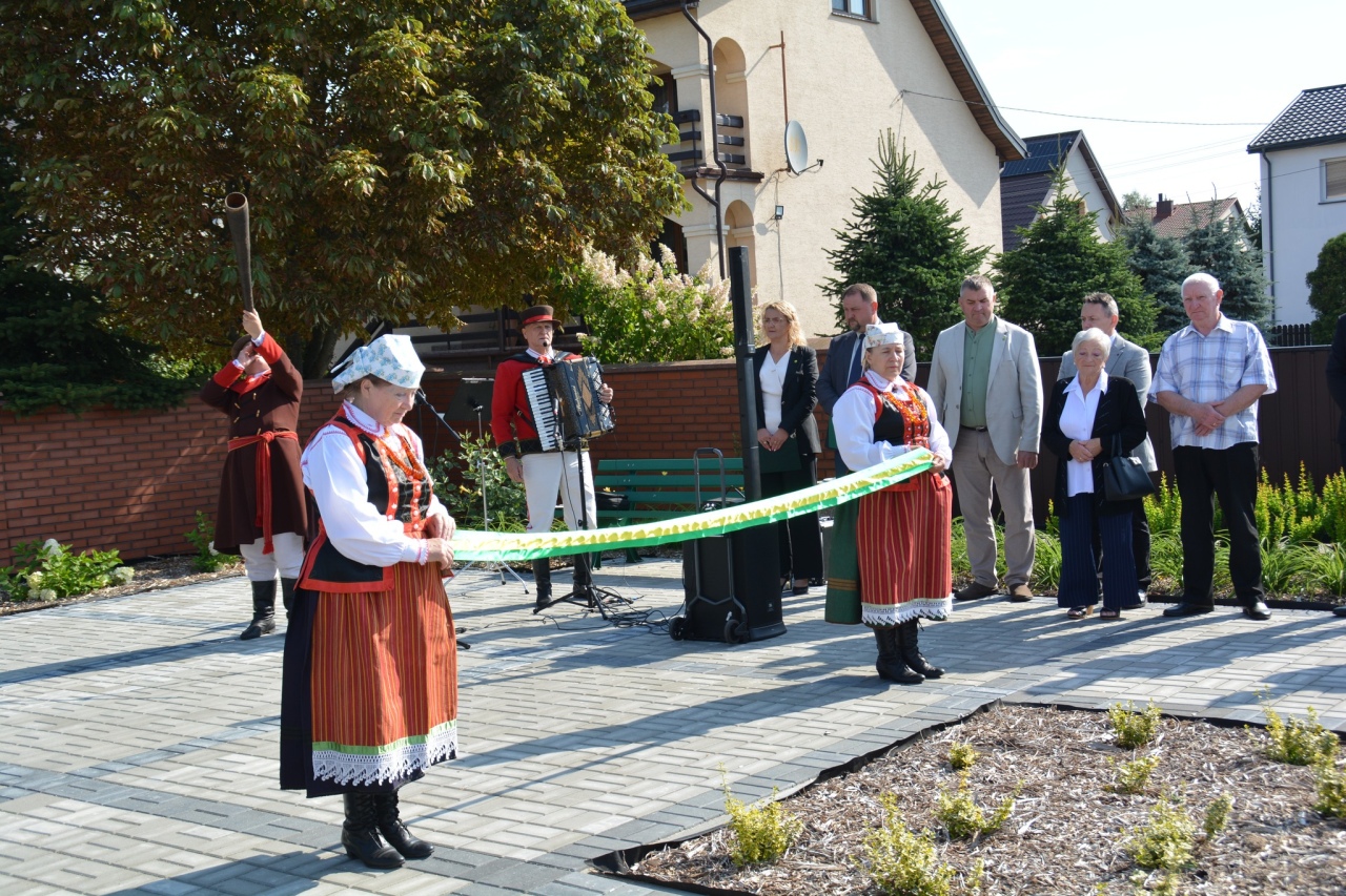 Odsłonięcie skweru im. Mirosława Boronia w Kadzidle [28.08.2025] - zdjęcie #9 - eOstroleka.pl