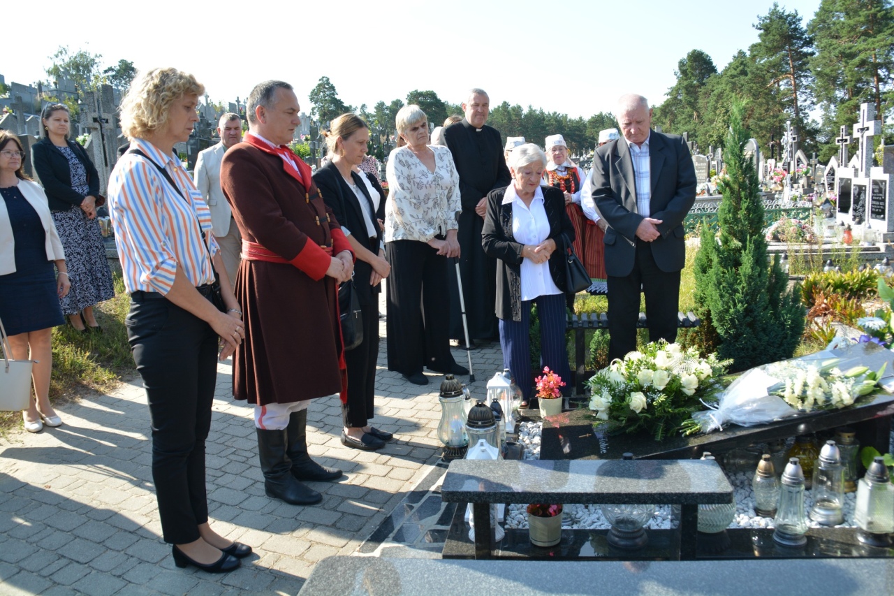 Odsłonięcie skweru im. Mirosława Boronia w Kadzidle [28.08.2025] - zdjęcie #4 - eOstroleka.pl