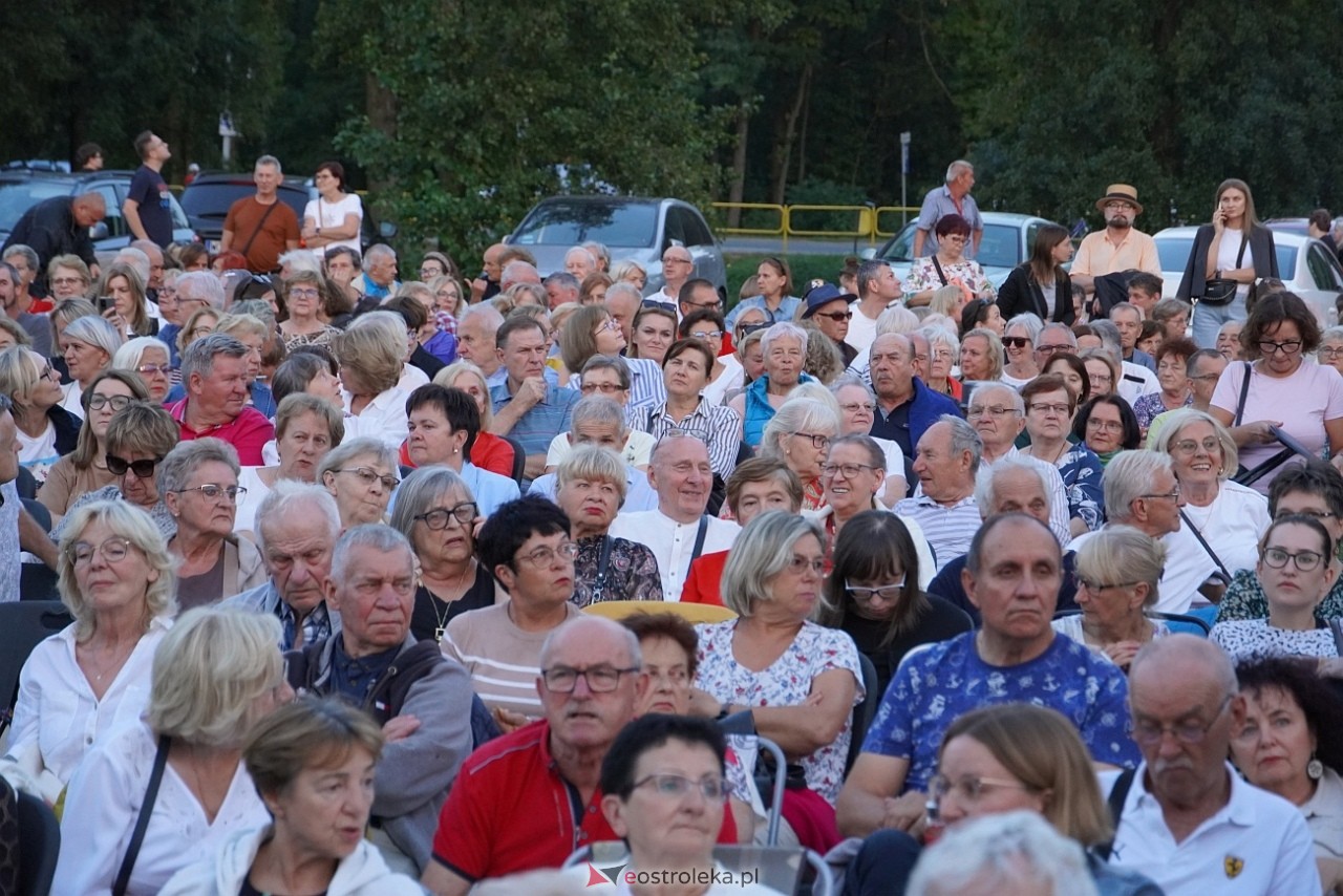 X Ostrołęckie Operelia - Koncert galowy OCHMAN vs OCHMAN - klasyka kontra rozrywka [29.08.2025] - zdjęcie #81 - eOstroleka.pl