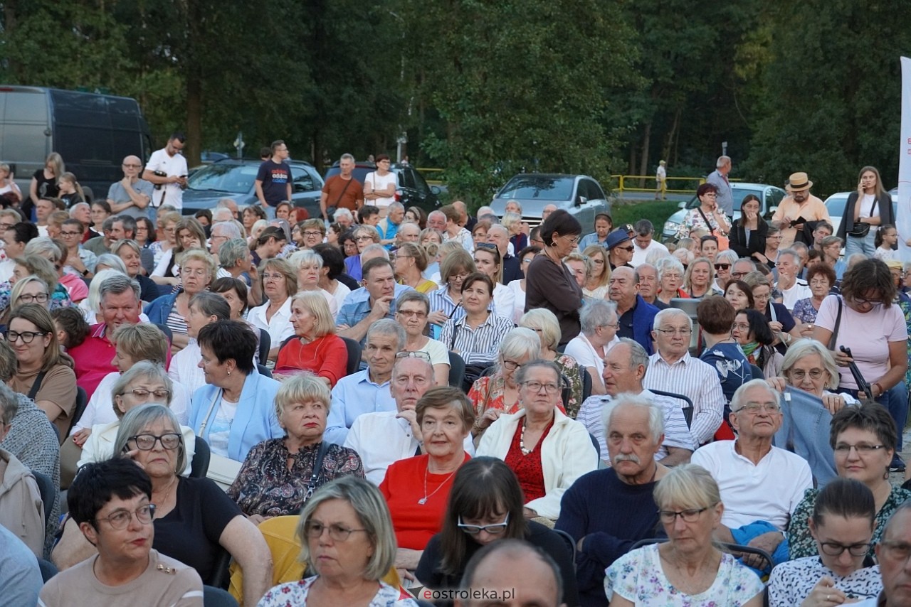X Ostrołęckie Operelia - Koncert galowy OCHMAN vs OCHMAN - klasyka kontra rozrywka [29.08.2025] - zdjęcie #73 - eOstroleka.pl