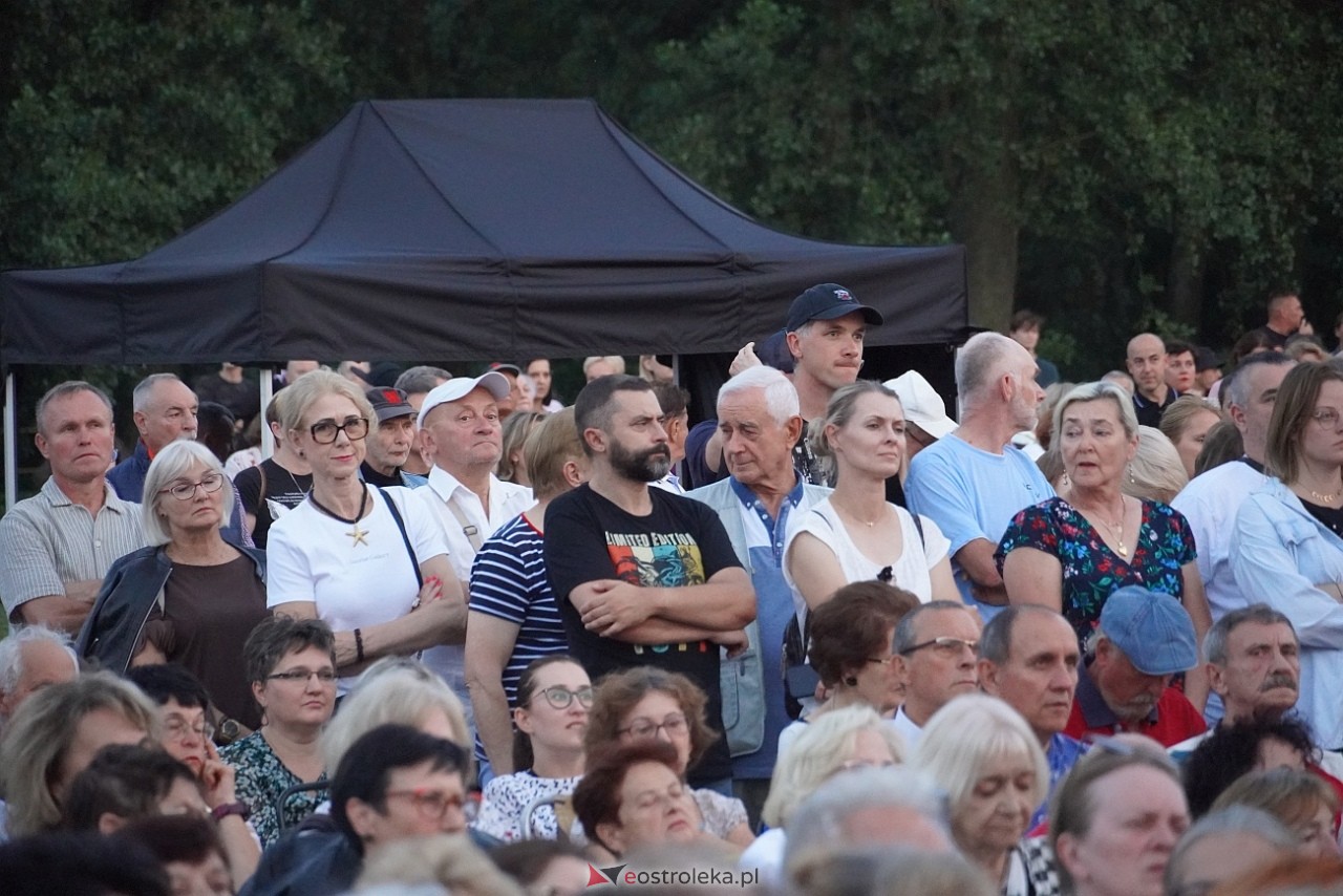X Ostrołęckie Operelia - Koncert galowy OCHMAN vs OCHMAN - klasyka kontra rozrywka [29.08.2025] - zdjęcie #39 - eOstroleka.pl
