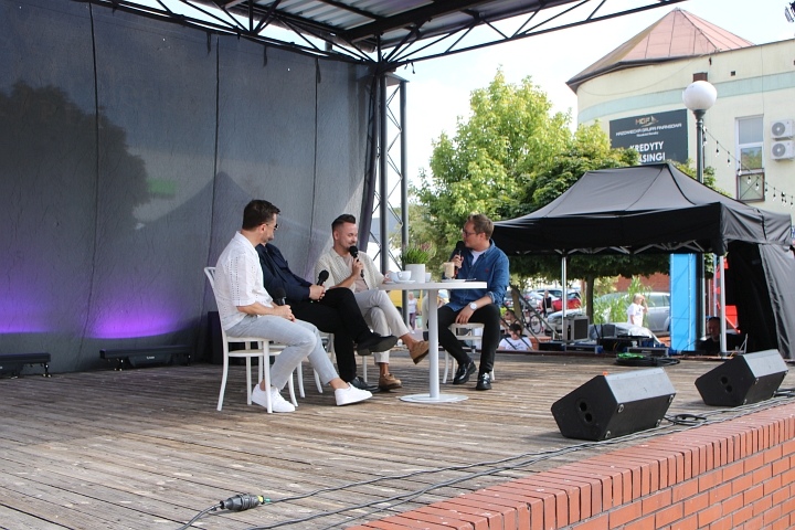 Kawa z Gwiazdą - Jakub Milewski, Kacper Kurszewski, Mieczysław Smyda - zdjęcie #1 - eOstroleka.pl