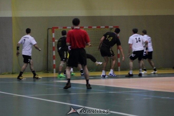 UMKS Trójka Ostrołęka - KPR Legionowo 23:29 (15.10.2011) - zdjęcie #18 - eOstroleka.pl