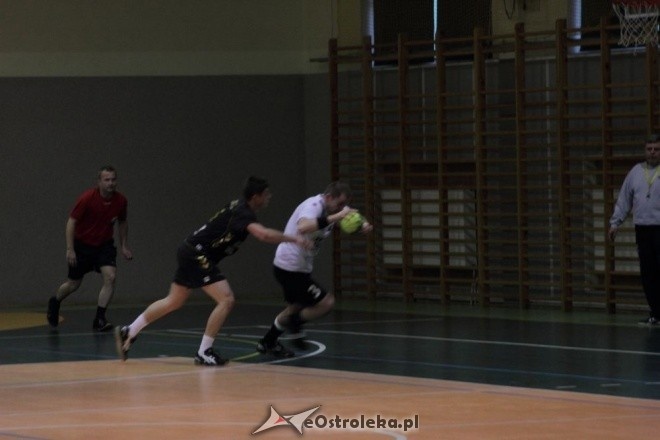 UMKS Trójka Ostrołęka - KPR Legionowo 23:29 (15.10.2011) - zdjęcie #12 - eOstroleka.pl