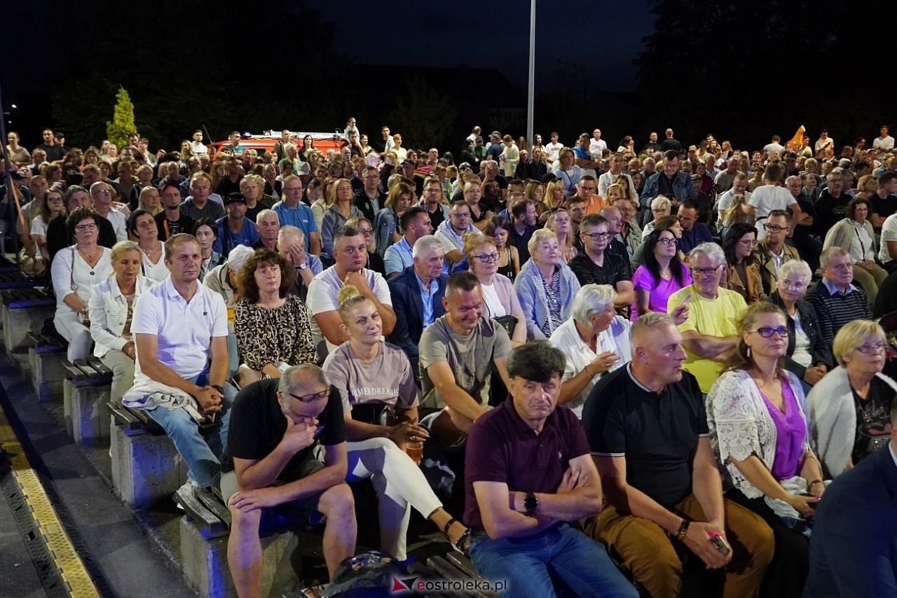 Miodobraniowa Noc Kabaretowa 2025 [30.08.2025] - zdjęcie #179 - eOstroleka.pl
