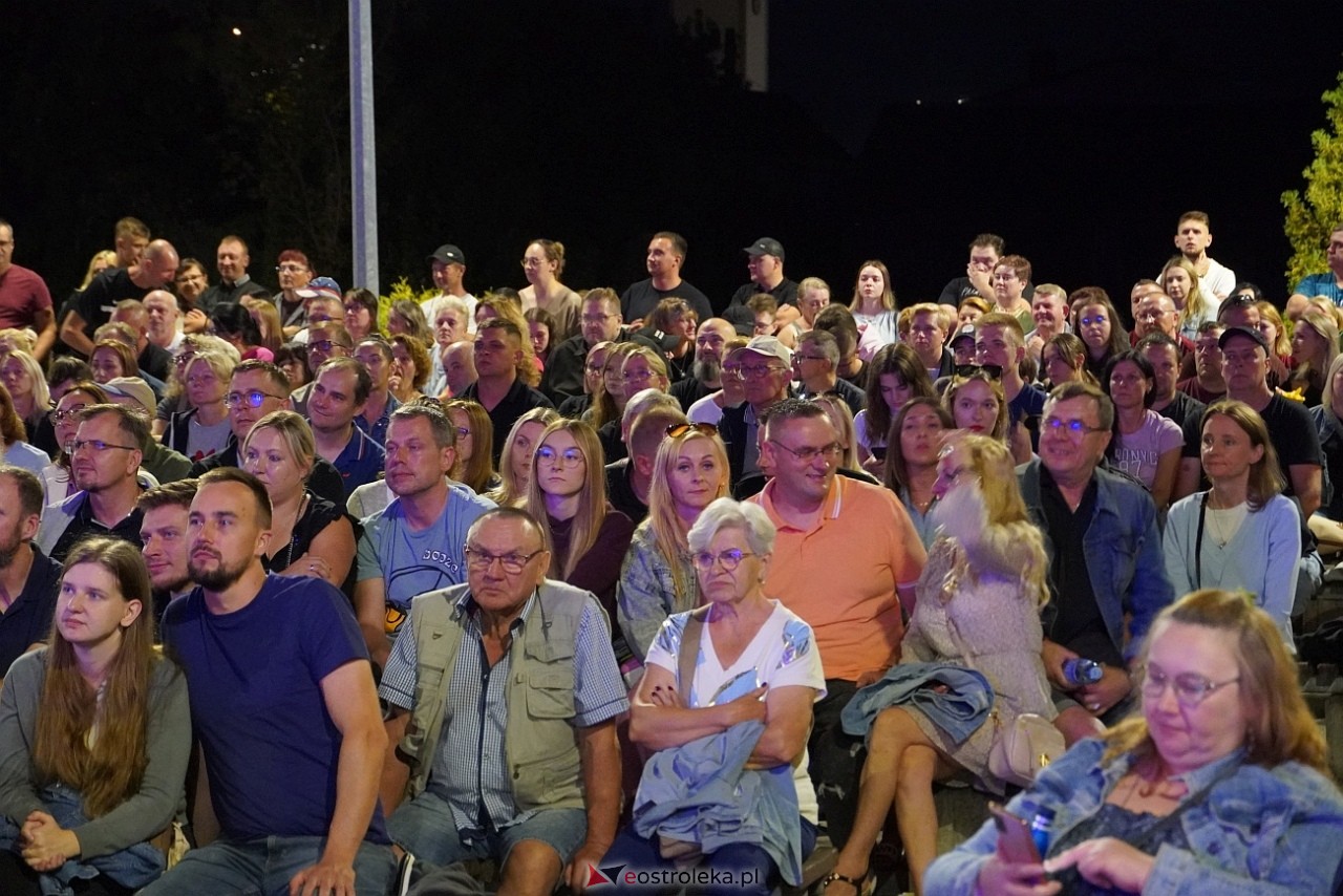 Miodobraniowa Noc Kabaretowa 2025 [30.08.2025] - zdjęcie #159 - eOstroleka.pl