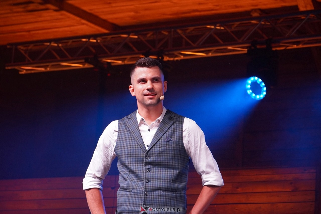 Miodobraniowa Noc Kabaretowa 2025 [30.08.2025] - zdjęcie #133 - eOstroleka.pl