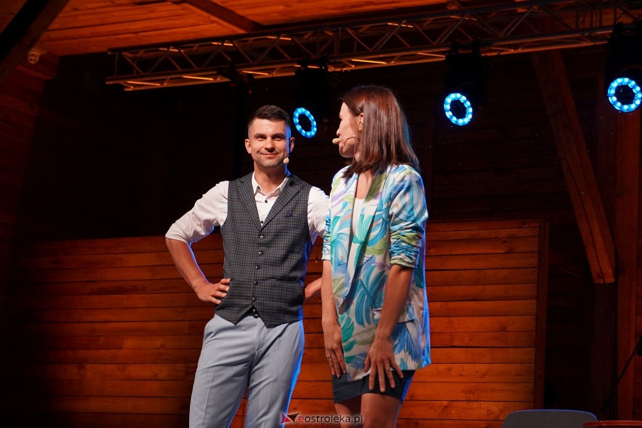 Miodobraniowa Noc Kabaretowa 2025 [30.08.2025] - zdjęcie #126 - eOstroleka.pl