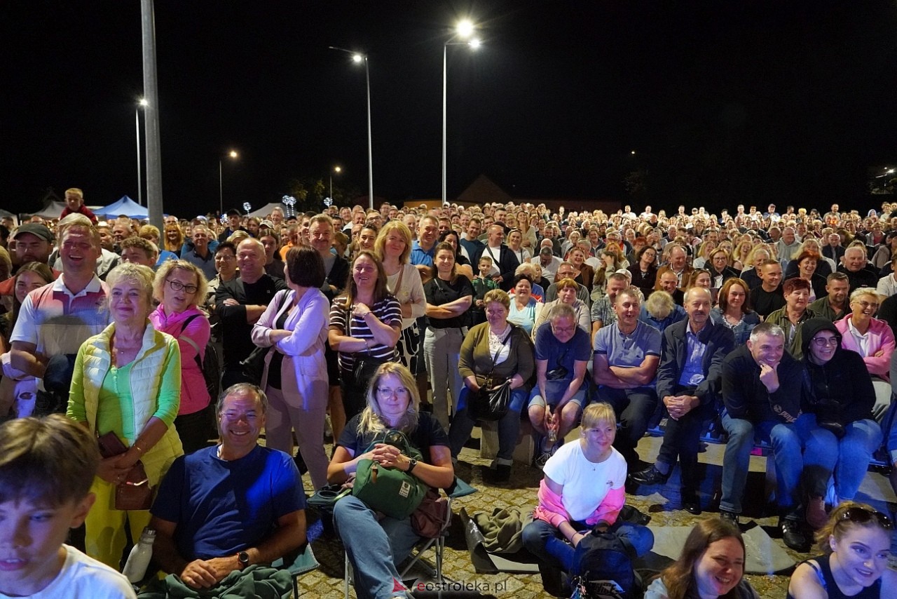 Miodobraniowa Noc Kabaretowa 2025 [30.08.2025] - zdjęcie #113 - eOstroleka.pl