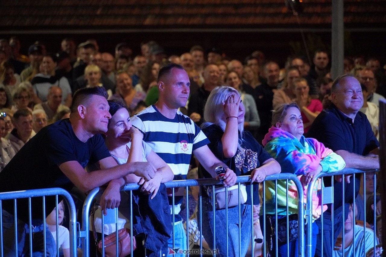 Miodobraniowa Noc Kabaretowa 2025 [30.08.2025] - zdjęcie #112 - eOstroleka.pl