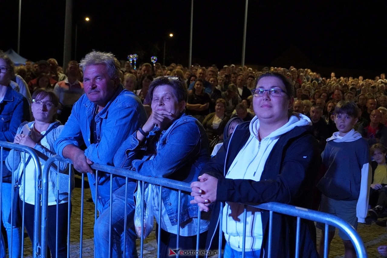 Miodobraniowa Noc Kabaretowa 2025 [30.08.2025] - zdjęcie #104 - eOstroleka.pl