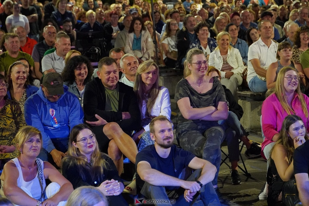 Miodobraniowa Noc Kabaretowa 2025 [30.08.2025] - zdjęcie #99 - eOstroleka.pl