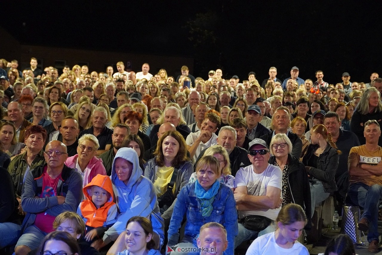 Miodobraniowa Noc Kabaretowa 2025 [30.08.2025] - zdjęcie #95 - eOstroleka.pl