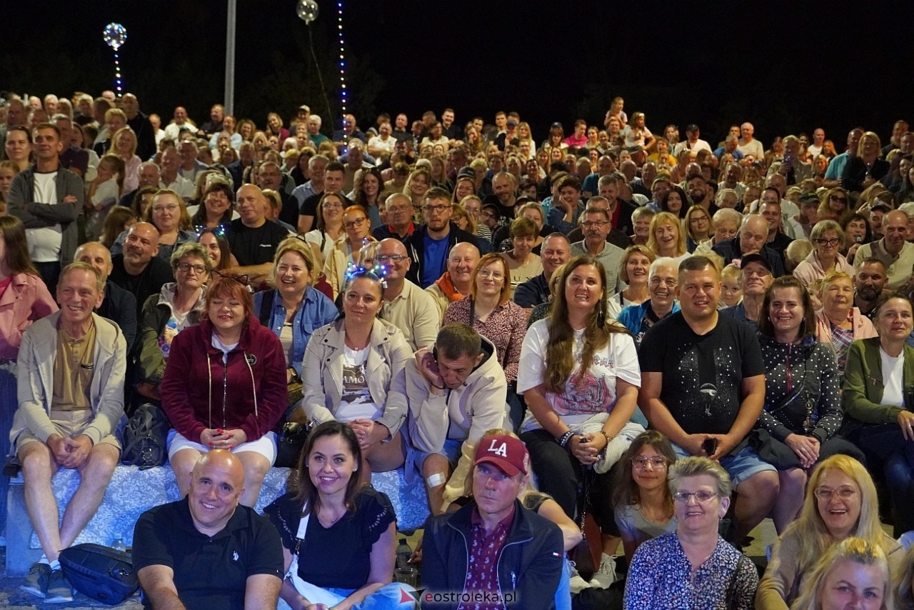 Miodobraniowa Noc Kabaretowa 2025 [30.08.2025] - zdjęcie #88 - eOstroleka.pl