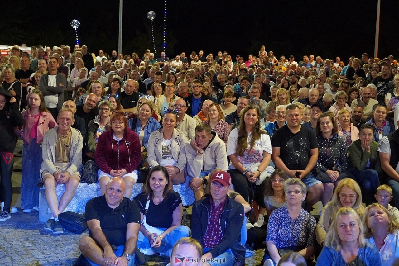 Miodobraniowa Noc Kabaretowa 2025 [30.08.2025] - zdjęcie #87 - eOstroleka.pl