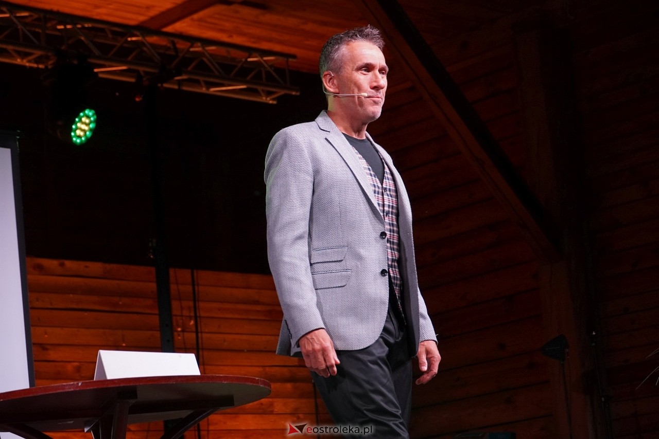 Miodobraniowa Noc Kabaretowa 2025 [30.08.2025] - zdjęcie #63 - eOstroleka.pl