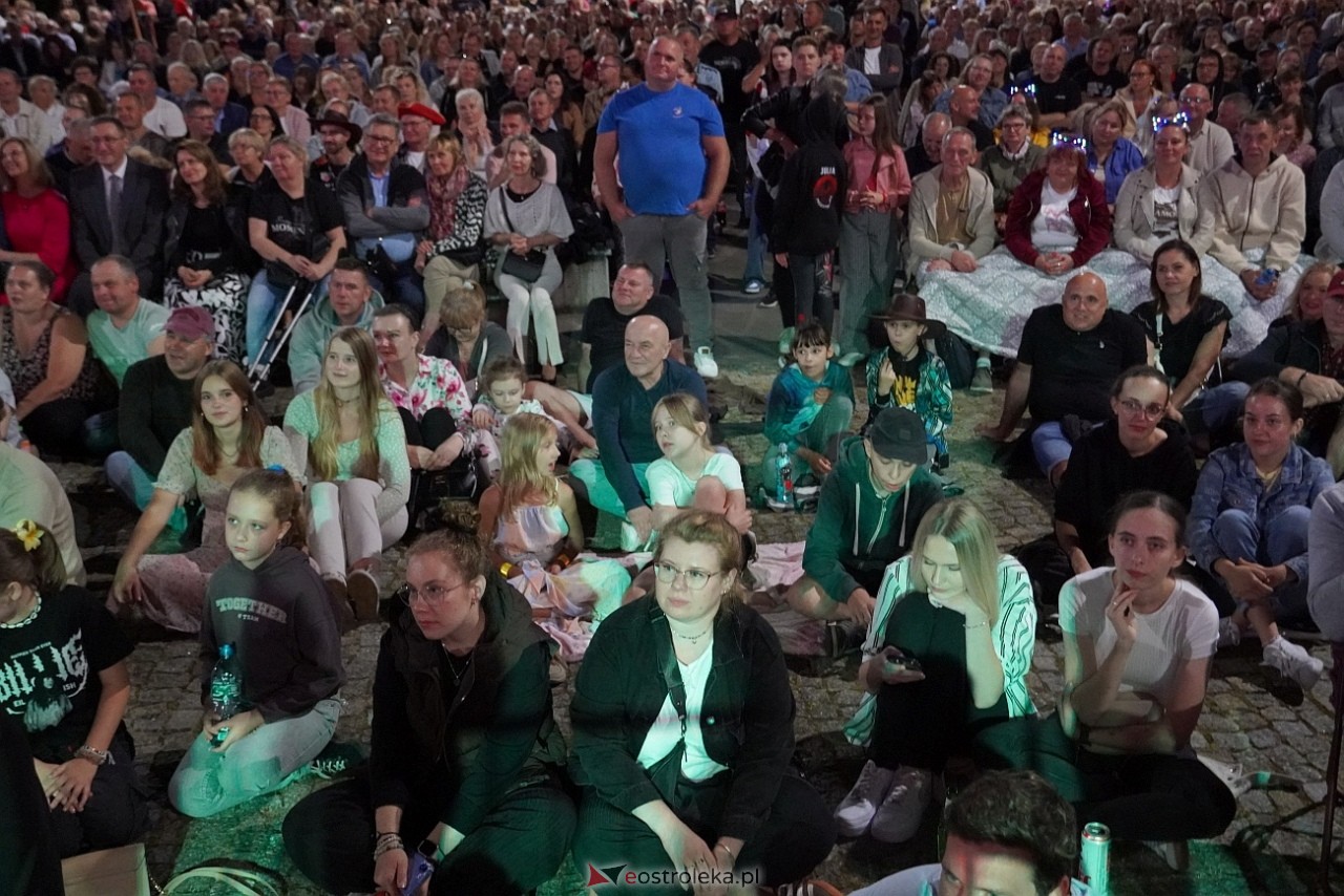 Miodobraniowa Noc Kabaretowa 2025 [30.08.2025] - zdjęcie #51 - eOstroleka.pl