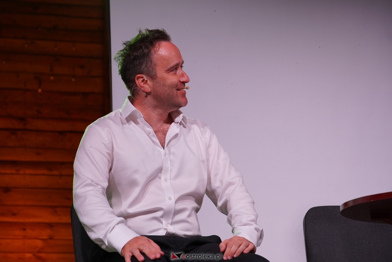 Miodobraniowa Noc Kabaretowa 2025 [30.08.2025] - zdjęcie #47 - eOstroleka.pl