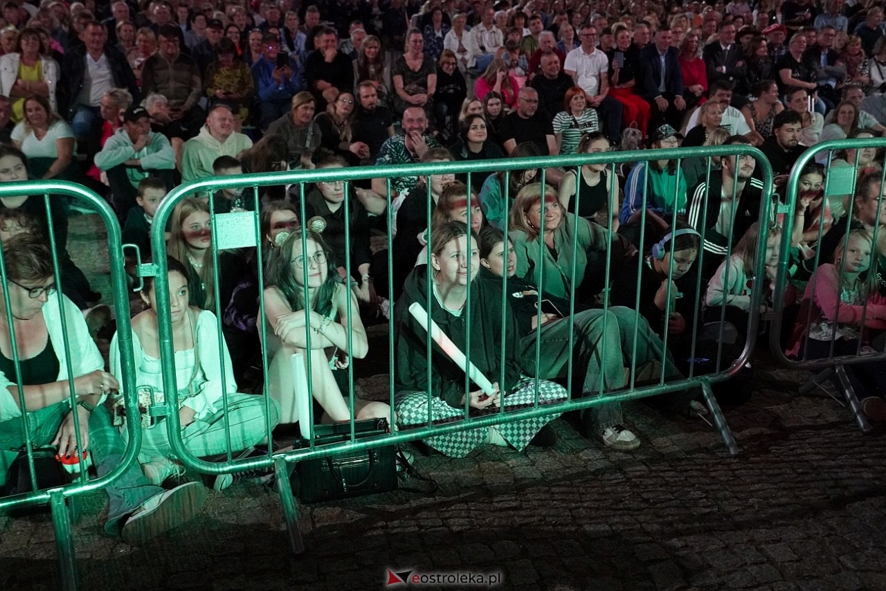 Miodobraniowa Noc Kabaretowa 2025 [30.08.2025] - zdjęcie #26 - eOstroleka.pl