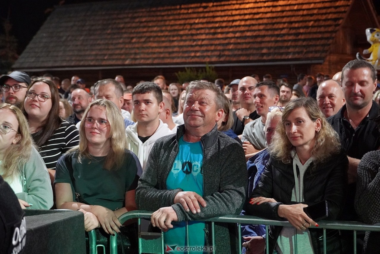 Miodobraniowa Noc Kabaretowa 2025 [30.08.2025] - zdjęcie #70 - eOstroleka.pl