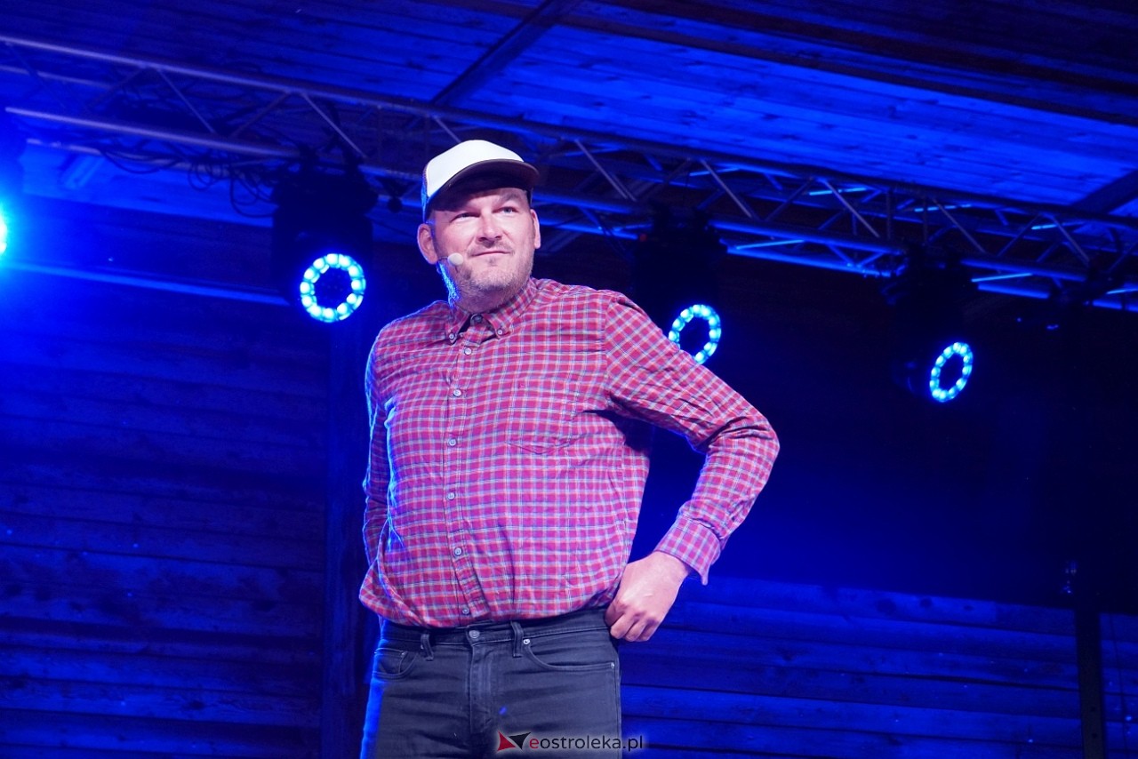 Miodobraniowa Noc Kabaretowa 2025 [30.08.2025] - zdjęcie #54 - eOstroleka.pl