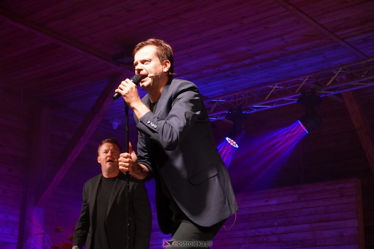 Miodobraniowa Noc Kabaretowa 2025 [30.08.2025] - zdjęcie #19 - eOstroleka.pl