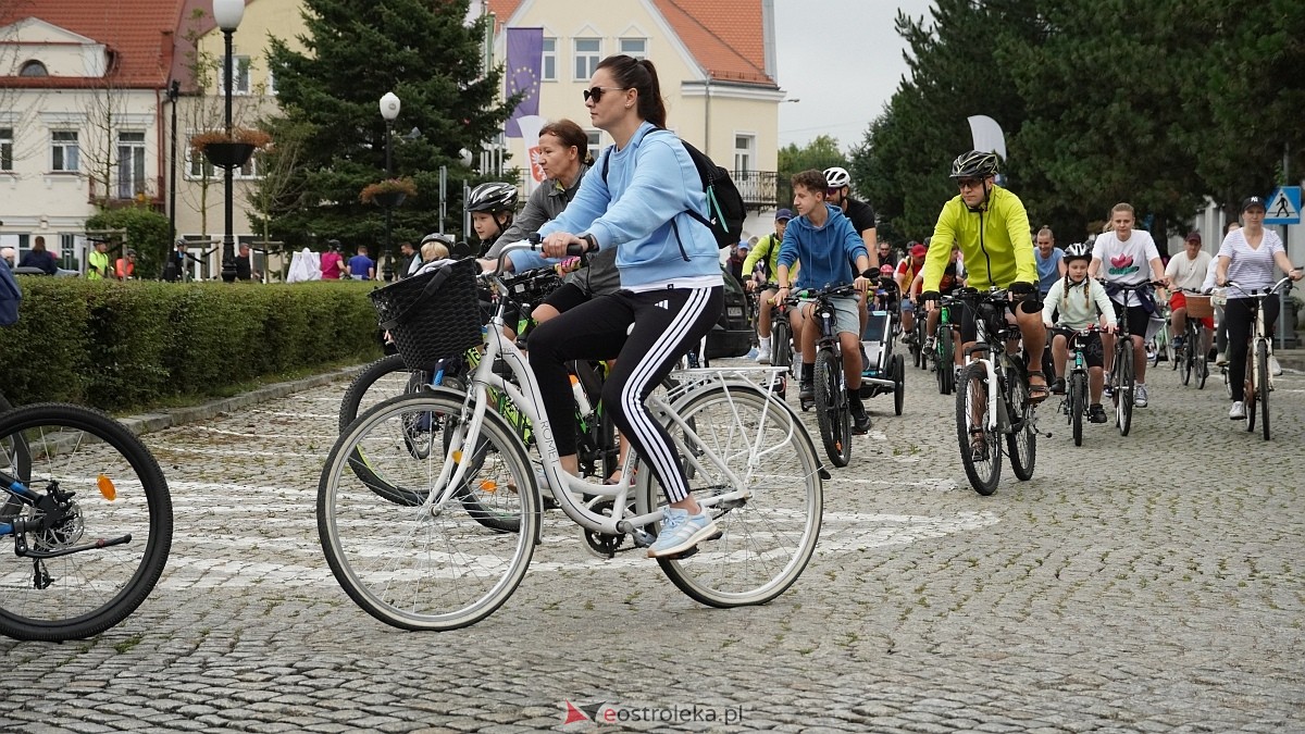 Rodzinny rajd rowerowy na zakończenie wakacji - Ostrołęka - Lelis [31.08.2025] - zdjęcie #43 - eOstroleka.pl