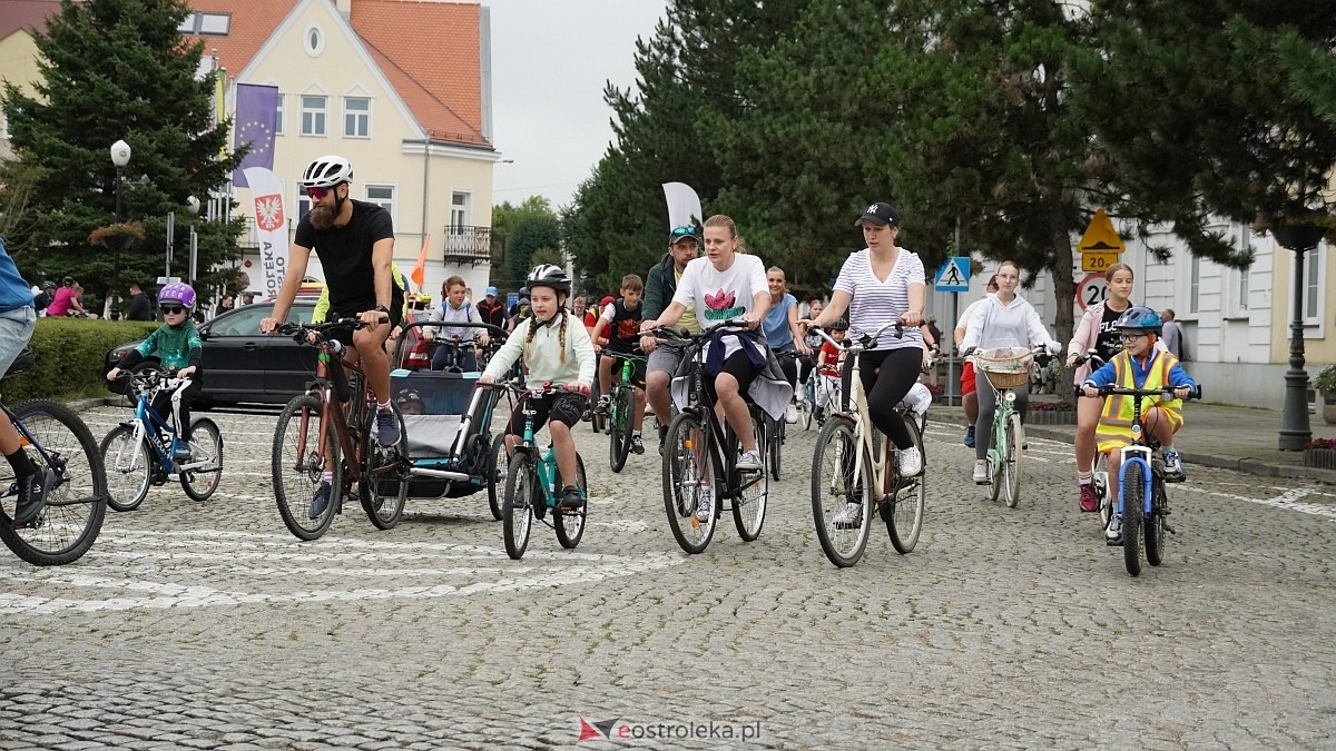 Rodzinny rajd rowerowy na zakończenie wakacji - Ostrołęka - Lelis [31.08.2025] - zdjęcie #40 - eOstroleka.pl