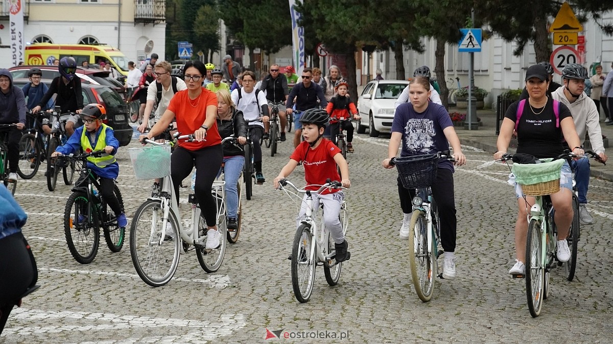 Rodzinny rajd rowerowy na zakończenie wakacji - Ostrołęka - Lelis [31.08.2025] - zdjęcie #29 - eOstroleka.pl