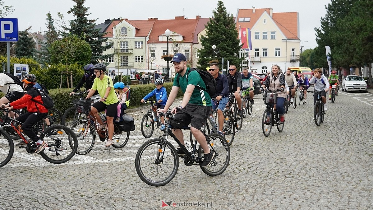 Rodzinny rajd rowerowy na zakończenie wakacji - Ostrołęka - Lelis [31.08.2025] - zdjęcie #17 - eOstroleka.pl