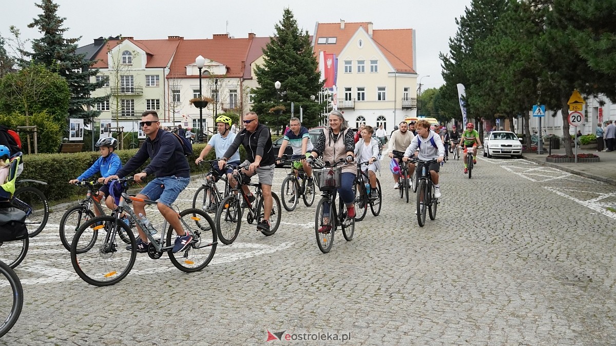 Rodzinny rajd rowerowy na zakończenie wakacji - Ostrołęka - Lelis [31.08.2025] - zdjęcie #15 - eOstroleka.pl