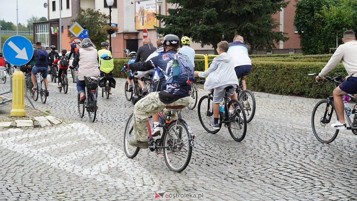 Rodzinny rajd rowerowy na zakończenie wakacji - Ostrołęka - Lelis [31.08.2025] - zdjęcie #9 - eOstroleka.pl