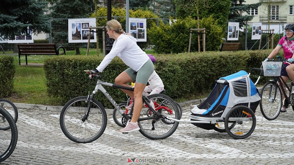 Rodzinny rajd rowerowy na zakończenie wakacji - Ostrołęka - Lelis [31.08.2025] - zdjęcie #32 - eOstroleka.pl