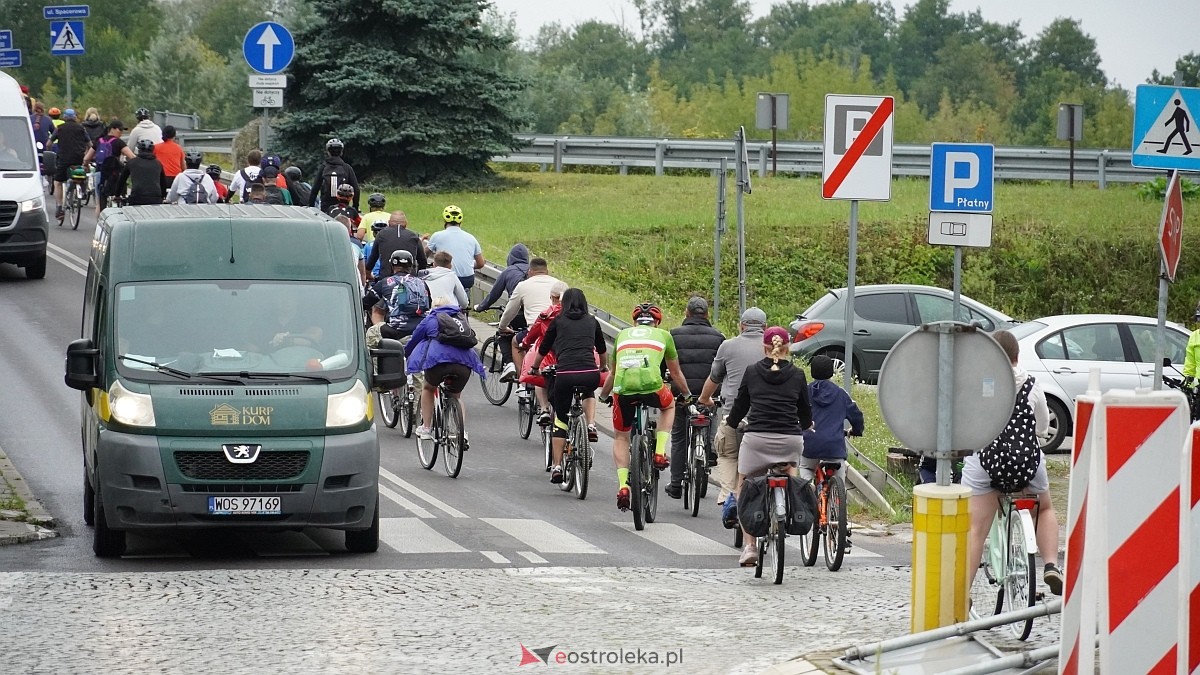Rodzinny rajd rowerowy na zakończenie wakacji - Ostrołęka - Lelis [31.08.2025] - zdjęcie #18 - eOstroleka.pl